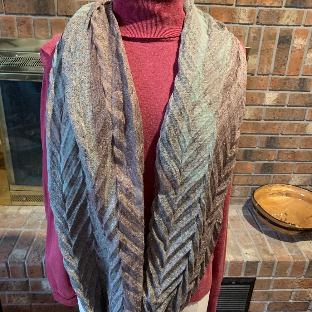 Beautiful infinity metallic scarf